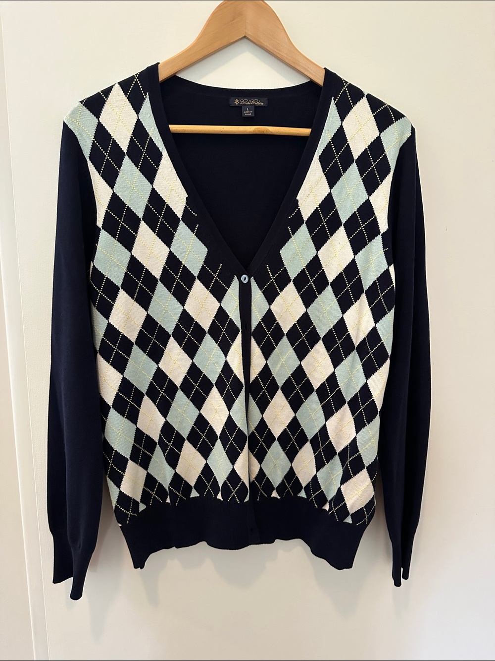 Brooks Brothers Navy Argyle V-Neck Cardigan with White & Light Blue Diamonds